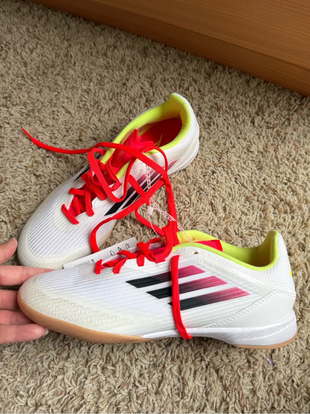 Adidas Unisex F50 League IN Football Boots / sneakers size 7-8